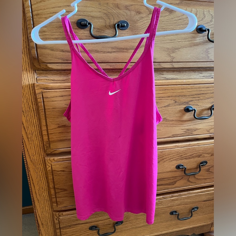 Nike
Women's Dri-Fit One Luxe Slim Fit Strappy Tank